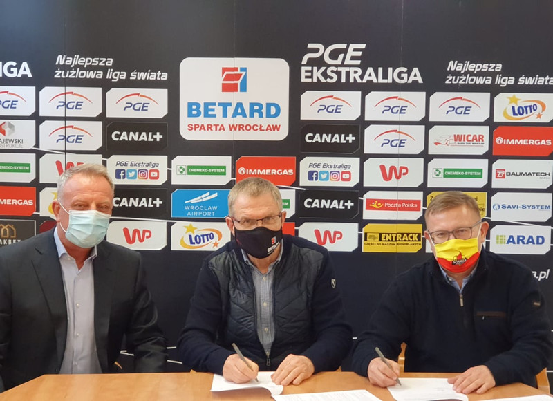 Przedłużamy umowę z WTS Sparta Wrocław!
