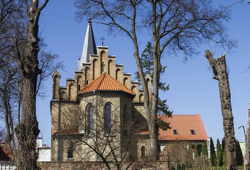 Obiekt sakralny – Kościół z dachówki Bornholm naturalnej