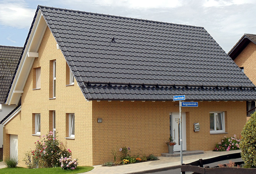 Dom jednorodzinny z cegły Ravello żółtej